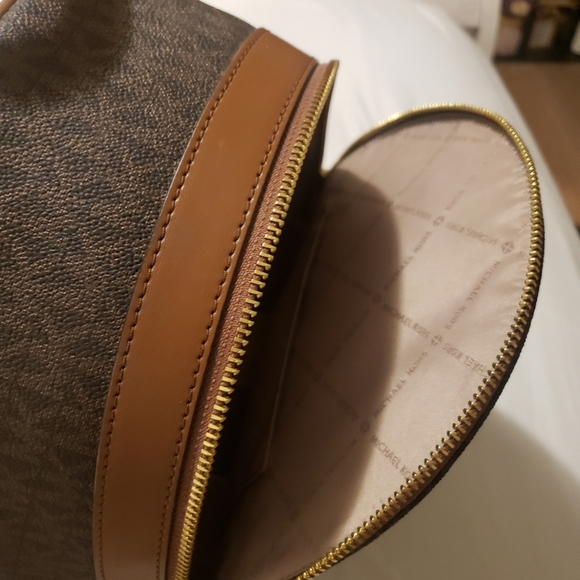 NEW MICHAEL KORS KENLY MEDIUM BACKPACK BROWN SIGNATURE COLOR main image 10